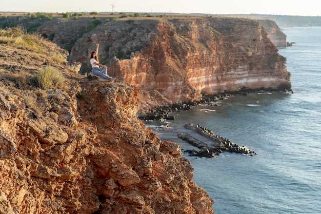 What is the largest national park Island Australia?