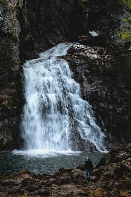 Experiencing the Grandeur of Nature